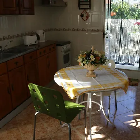 Apartament Apartment, With Full Kitchen, Bedroom With Double Bed And Bathroom, Nazaré